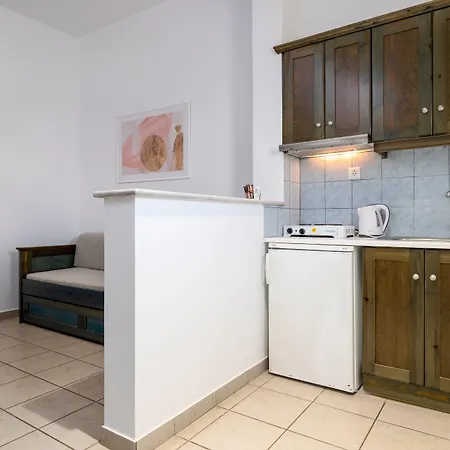 Anemomylos Apartmán Nausa